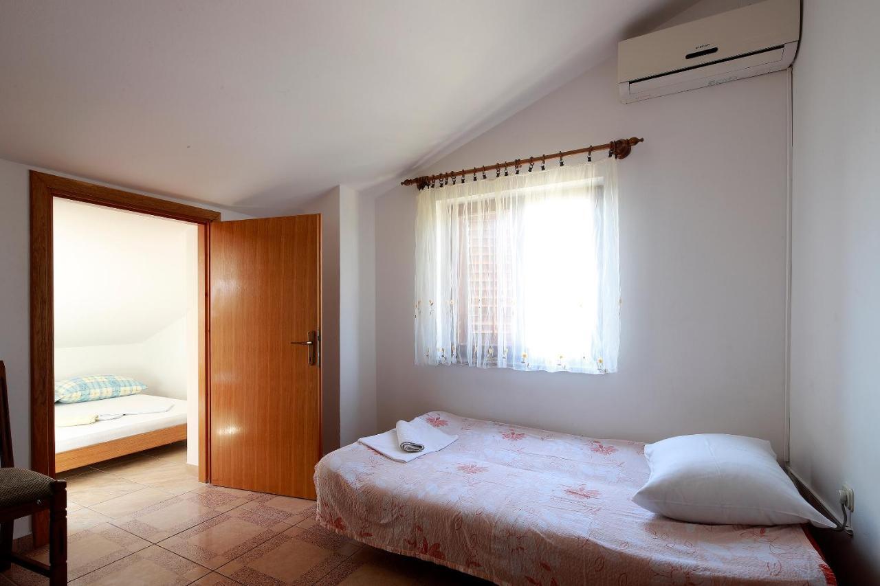 Apartments Dario Novalja Exterior photo