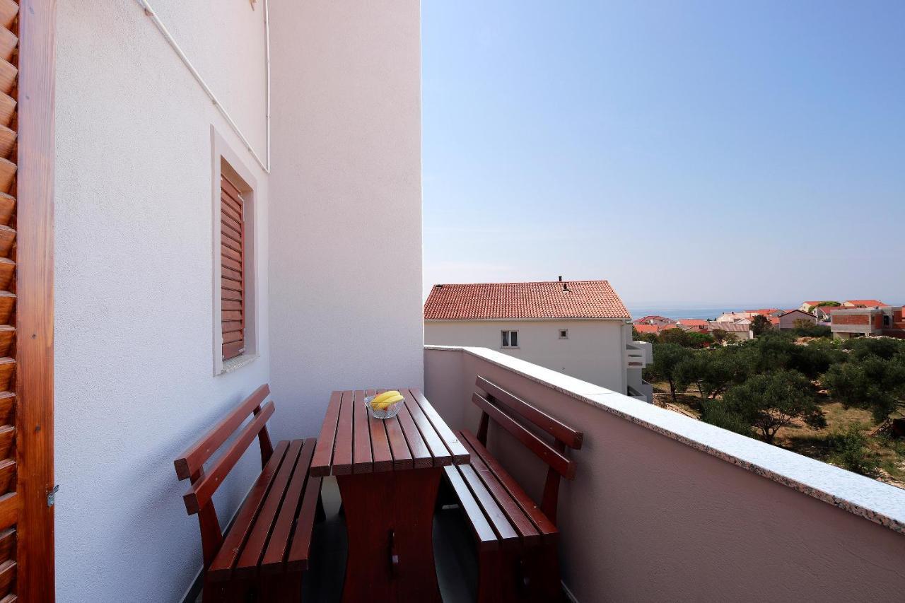 Apartments Dario Novalja Exterior photo