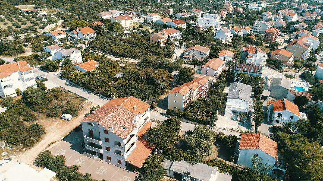 Apartments Dario Novalja Exterior photo